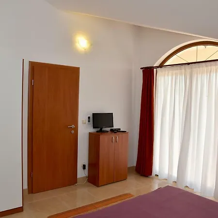 House Dubai 4*